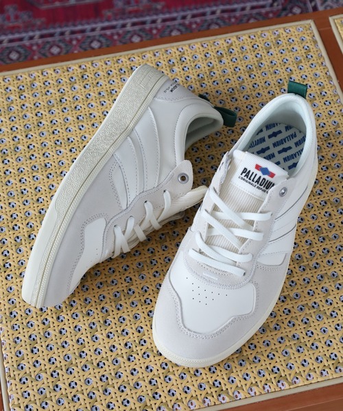 PALLADIUM(パラディウム)の「PALLACUP FLAME LTH パラカップ フレイム ローカット スニーカー(スニーカー・メンズ・ホワイト×ライトピンク/ホワイト×ブラック/オフホワイト・27cm/26.5cm/25.5cm/25cm/24.5cm/24cm/23.5cm/28cm/27.5cm/22.5cm/23cm)」の7枚目の写真