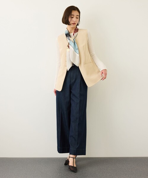 ROPE'(ロペ)の「ダブルクロスストレッチフレアジレ/接触冷感・イージーケア・セットアップ対応(ベスト・レディース・ベージュ/ブラック・FREE)」の15枚目の写真