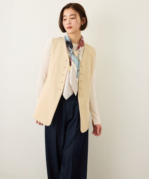 ROPE'(ロペ)の「ダブルクロスストレッチフレアジレ/接触冷感・イージーケア・セットアップ対応(ベスト・レディース・ベージュ/ブラック・FREE)」の16枚目の写真