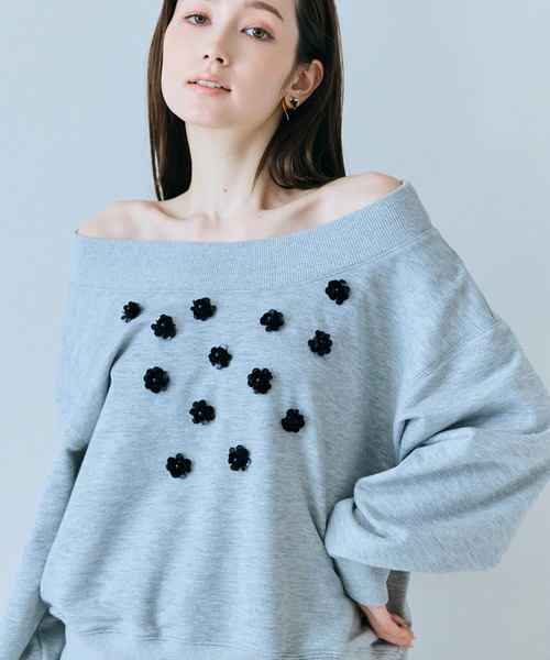 Audie a Muses（オーディアミューズ）の「ラメ裏毛ビジュー付きプルオーバー（Tシャツ/カットソー・レディース・ブラック/グレー・38/42）」の16枚目の写真