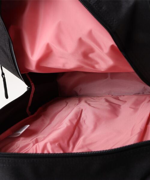 ROXY(ロキシー)の「ROXY ウィメンズ NEW BEGINNING バックパック/リュックサック 【2026年春夏モデル】/ロキシー(バックパック/リュック・レディース・ブラック/ピンク/マルチ・FREE)」の5枚目の写真