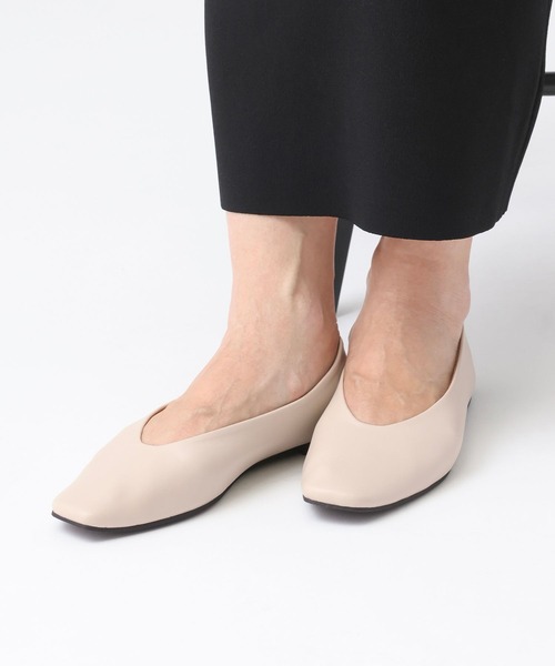 LEPSIM（レプシィム）の「ソフトクッションパンプス　638849（パンプス・レディース・アイボリー/ガンメタ/ブラック・X-LARGE/LARGE/MEDIUM）」の6枚目の写真