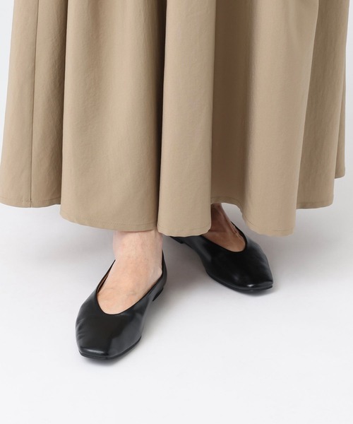 LEPSIM（レプシィム）の「ソフトクッションパンプス　638849（パンプス・レディース・アイボリー/ガンメタ/ブラック・X-LARGE/LARGE/MEDIUM）」の11枚目の写真