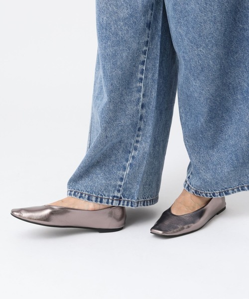 LEPSIM（レプシィム）の「ソフトクッションパンプス　638849（パンプス・レディース・アイボリー/ガンメタ/ブラック・X-LARGE/LARGE/MEDIUM）」の18枚目の写真