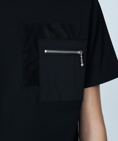 5351 POUR LES HOMMES（ゴーサンゴーイチプールオム）の「【日本製】 レザーパッチ 半袖 T シャツ（Tシャツ/カットソー・メンズ・ブラック/ホワイト・50/48/46/44）」の7枚目の写真