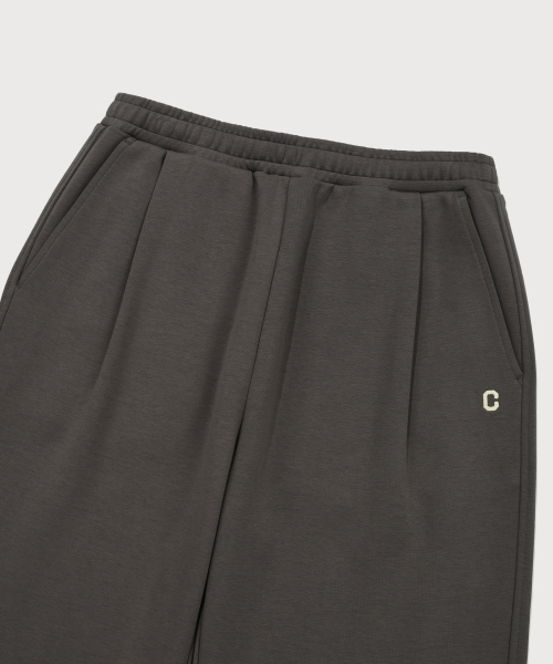 COVERNAT（カバーナット）の「Cロゴセミワイドスウェットパンツチャコール（スウェットパンツ・メンズ・その他・SMALL/MEDIUM/LARGE/X-LARGE/XX-LARGE/X-SMALL）」の8枚目の写真