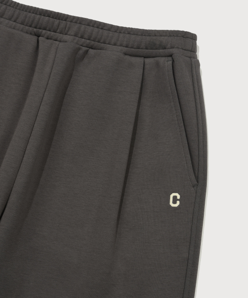 COVERNAT（カバーナット）の「Cロゴセミワイドスウェットパンツチャコール（スウェットパンツ・メンズ・その他・SMALL/MEDIUM/LARGE/X-LARGE/XX-LARGE/X-SMALL）」の9枚目の写真
