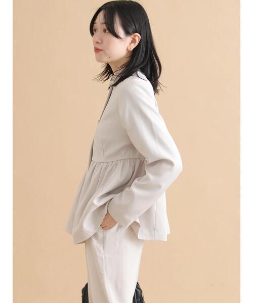 sm2rhythm（サマンサモスモスリズム）の「ペプラムジャケット【セットアップ可】（ノーカラージャケット・レディース・ブラック/ライトベージュ・F）」の7枚目の写真