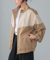 itto...（イット）の「配色スタンドカラージップアップブルゾン（ブルゾン）」