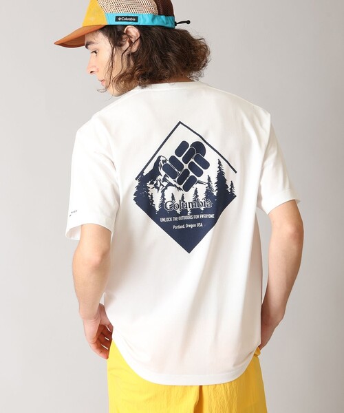 Columbia(コロンビア)の「UVカット Columbia/ アーバンハイクグラフィック ショートスリーブ Tシャツ /コロンビア(Tシャツ/カットソー・メンズ・ホワイト系その他2/ブルー/グリーン系その他/パープル/ホワイト/ホワイト系その他/グリーン/パープル系その他/ブラック系その他/ブラック/ホワイト系その他3/オリーブ/ネイビー/ブラック系その他2/ブルー系その他・XL/S/M/L)」の3枚目の写真