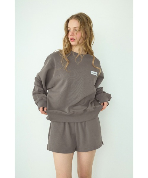 ALEXIA STAM（アリシアスタン）の「Logo Patch Sweatshirt /ロゴパッチスウェットトップス（スウェット・レディース・ホワイト/ブルー/チャコールグレー/イエロー・FREE）」の2枚目の写真