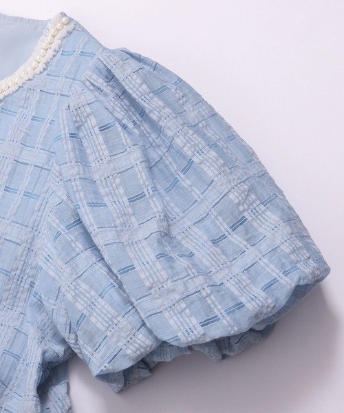 Fit more（フィットモア）の「シアーチェックパールネックレストップス（その他トップス・レディース・ホワイト/ネイビー/ブルー・FREE）」の17枚目の写真