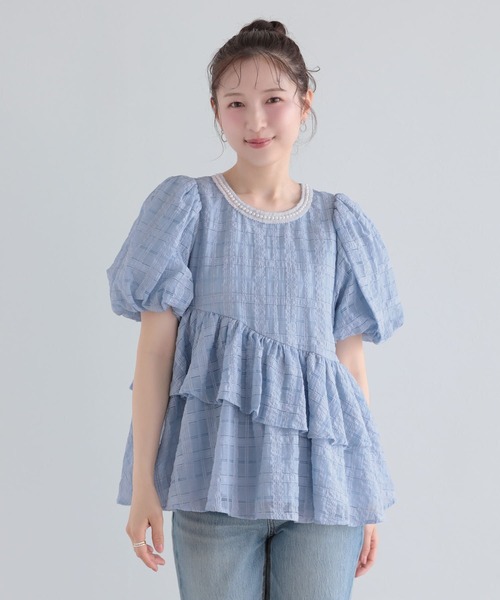Fit more（フィットモア）の「シアーチェックパールネックレストップス（その他トップス・レディース・ホワイト/ネイビー/ブルー・FREE）」の9枚目の写真