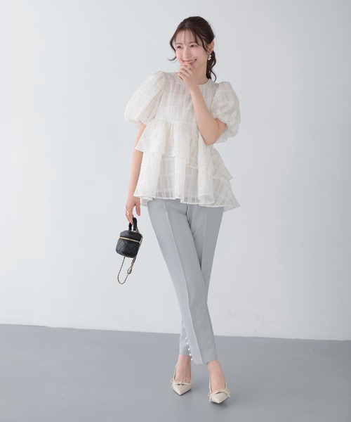 Fit more（フィットモア）の「シアーチェックパールネックレストップス（その他トップス・レディース・ホワイト/ネイビー/ブルー・FREE）」の14枚目の写真