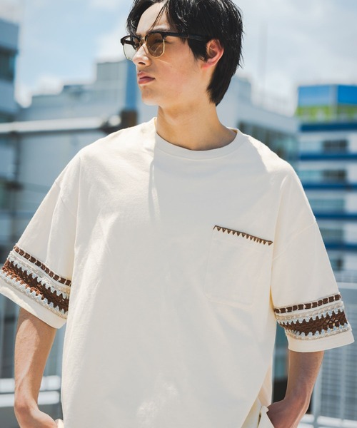 niko and...(ニコアンド)の「クロシェ切り替えTシャツ(Tシャツ/カットソー・メンズ・ブルー/オフホワイト/ライトグレー/チャコール・LARGE/MEDIUM)」の1枚目の写真