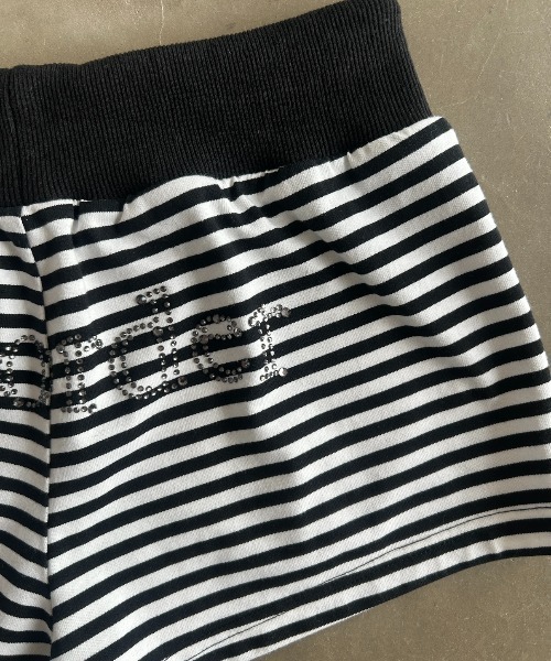 SHAGGIE(シャギー)の「ロゴストーンドロストショートパンツ(その他パンツ・レディース・ブラック×ホワイト/カモフラージュ/ブラック・FREE)」の14枚目の写真