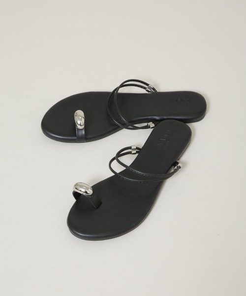 NANO universe（ナノユニバース）の「メタルパーツ3wayトングサンダル（サンダル・レディース・アイボリー/ブラック/ブラウン・38/37/36）」の10枚目の写真