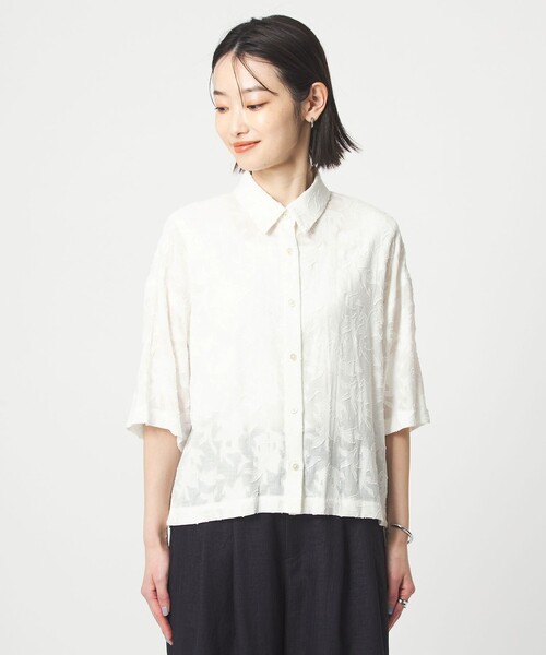 green label relaxing(グリーンレーベルリラクシング)の「カット ジャガード ショートスリーブ シャツ(シャツ/ブラウス・レディース・ホワイト/ブラック・FREE)」の16枚目の写真