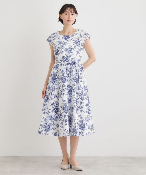 LAURA ASHLEY(ローラアシュレイ)の「【洗える/コットン100%/3colors/同柄アイテムあり】ウォールド ガーデン柄ワンピース(ワンピース・レディース・ネイビー系/ダークグリーン系/ブルー系・38/40)」の10枚目の写真