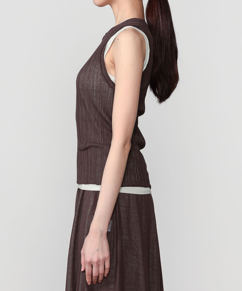 UNFIL(アンフィル)の「UNFIL | ハイツイストコットン シアー レイヤードスリーブレストップス WOMEN(ニット/セーター・レディース・ブルー系その他5/ブラウン系その他・1)」の18枚目の写真