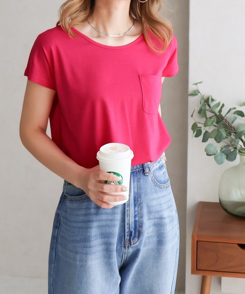 NYLAUS(ナイラス)の「【SG】Uネック 美ラインシンプルベーシックTシャツ 半袖Tシャツ(Tシャツ/カットソー・レディース・オレンジ/イエロー/モカ/ピンク/ブラック/ライトグレー/ホワイト/パープル/カーキ/ブラック系その他/ホワイト系その他・LL/L/M/S/3L)」の10枚目の写真