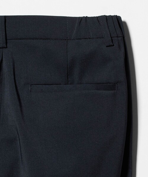 A DAY IN THE LIFE UNITED ARROWS(アデイインザライフユナイテッドアローズ)の「ライトツイル タックストレートパンツ ‐セットアップ対応・マシンウォッシャブル‐<A DAY IN THE LIFE>(その他パンツ・レディース・ダークグレー/ネイビー/ライトブルー・38/40/36)」の18枚目の写真