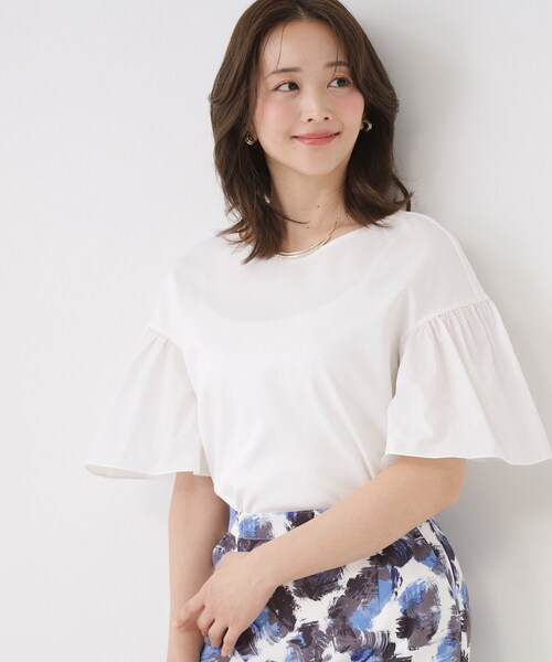 COUP DE CHANCE（クードシャンス）の「【手洗い可／日本製】ギャザーフレアスリーブ　プルオーバー（Tシャツ/カットソー・レディース・ブラック/ホワイト/ブラウン系その他/ブルー系その他・34/38/36/40）」の2枚目の写真