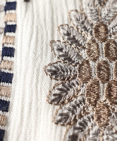 antiqua(アンティカ)の「刺繍 フレア ロング スカート(スカート・レディース・ブラック/ブルー/ホワイト・ONESIZE)」の20枚目の写真