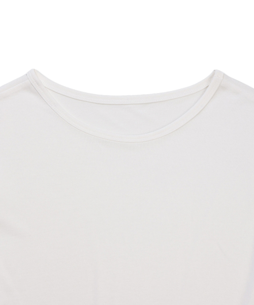 MICHIKO LONDON（ミチコ ロンドン）の「エアリーベーシックモーダルTシャツホワイト（Tシャツ/カットソー・レディース・その他・SMALL/MEDIUM）」の2枚目の写真