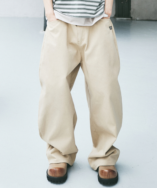 NICK&NICOLE(ニックアンドニコール)の「BUTTERFLY WIDE COTTON PANTS_BEIGE(その他パンツ・メンズ・その他・SMALL/MEDIUM/LARGE)」の1枚目の写真