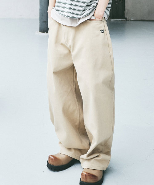 NICK&NICOLE(ニックアンドニコール)の「BUTTERFLY WIDE COTTON PANTS_BEIGE(その他パンツ・メンズ・その他・SMALL/MEDIUM/LARGE)」の2枚目の写真
