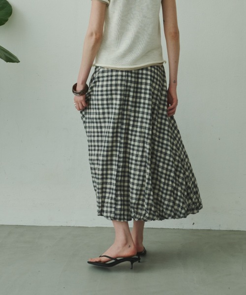 Plumel(プルメル)の「Check Balloon Gathered Skirt / チェックバルーンギャザースカート(スカート・レディース・ライトブルー/ブラック・MEDIUM)」の8枚目の写真