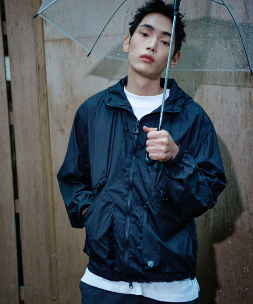 KALAPATTHAR(カラパタール)の「X-RAY ULTRA LIGHT WINDBREAKER - BLACK(ナイロンジャケット・メンズ・その他・MEDIUM/LARGE/X-LARGE)」の1枚目の写真
