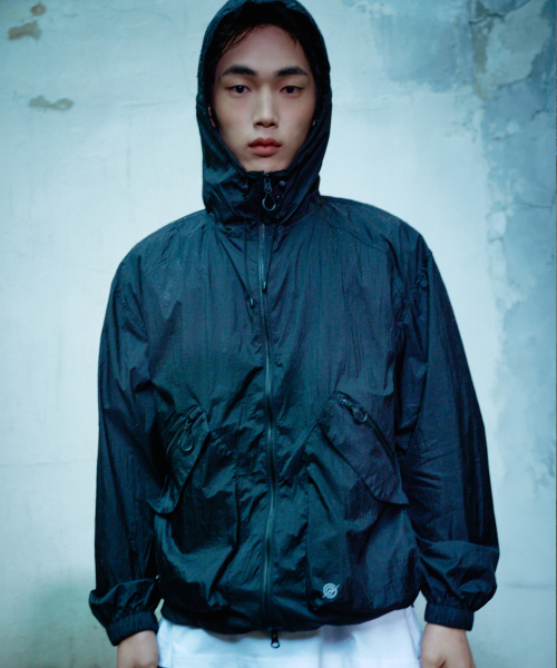 KALAPATTHAR(カラパタール)の「X-RAY ULTRA LIGHT WINDBREAKER - BLACK(ナイロンジャケット・メンズ・その他・MEDIUM/LARGE/X-LARGE)」の3枚目の写真