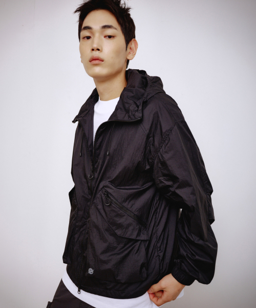 KALAPATTHAR(カラパタール)の「X-RAY ULTRA LIGHT WINDBREAKER - BLACK(ナイロンジャケット・メンズ・その他・MEDIUM/LARGE/X-LARGE)」の5枚目の写真