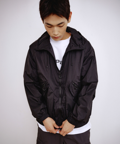 KALAPATTHAR(カラパタール)の「X-RAY ULTRA LIGHT WINDBREAKER - BLACK(ナイロンジャケット・メンズ・その他・MEDIUM/LARGE/X-LARGE)」の7枚目の写真