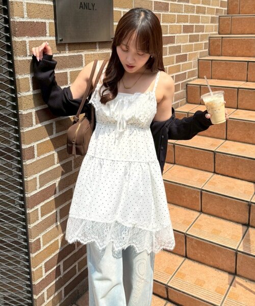 continuer de NICE CLAUP（コンティニューデナイスクラップ）の「レース付アソートキャミチュニック（シャツ/ブラウス・レディース・オフホワイト/ホワイト系その他/ブラック系その他/チェック・FREE）」の6枚目の写真