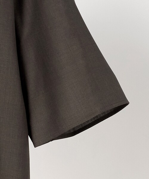 LOEFF(ロエフ)の「<LOEFF>トロピカルウール オープンカラー シャツ MENS(シャツ/ブラウス・メンズ・ワイン/ブラック/ブラウン系・1/2)」の20枚目の写真