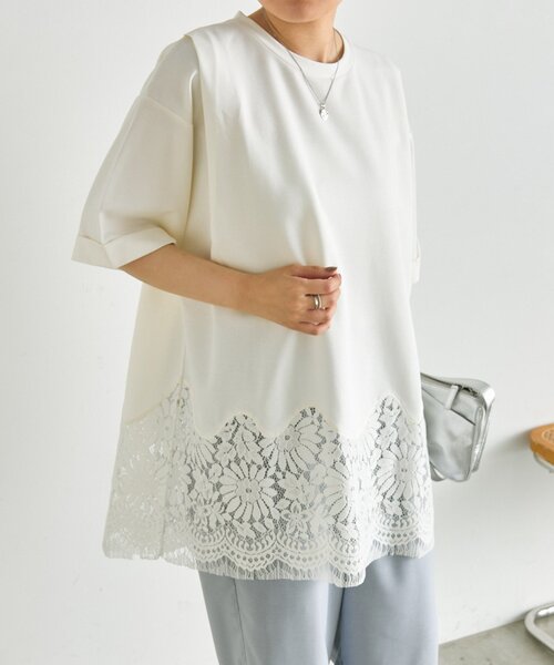 ear PAPILLONNER(イアパピヨネ)の「裾レーストップス【SUM1 STYLE】(Tシャツ/カットソー・レディース・ブラック/ホワイト/サンドベージュ・FREE)」の2枚目の写真