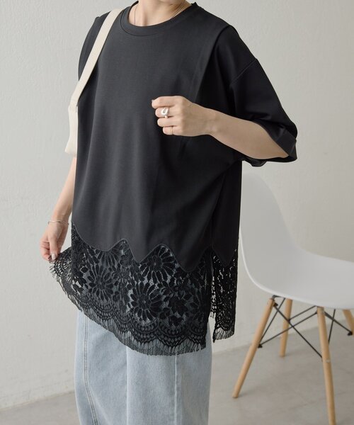 ear PAPILLONNER(イアパピヨネ)の「裾レーストップス【SUM1 STYLE】(Tシャツ/カットソー・レディース・ブラック/ホワイト/サンドベージュ・FREE)」の3枚目の写真