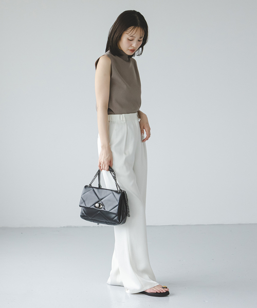 Noble（ノーブル）の「《NOBLE別注・WEB限定追加》Maison Vincent パッファーキルティングバッグ（ショルダーバッグ・レディース・ブラック・FREE）」の8枚目の写真