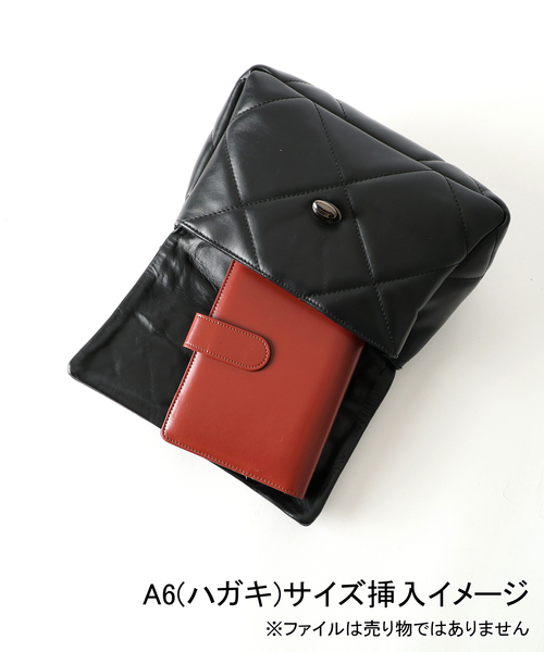 Noble(ノーブル)の「《NOBLE別注・WEB限定追加》Maison Vincent パッファーキルティングバッグ(ショルダーバッグ・レディース・ブラック・FREE)」の22枚目の写真