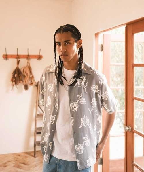 LFYT(エルエフワイティー)の「LFYT ラファイエット【Lafayette】- 半袖Tシャツ【ROSE OPEN COLLAR SHIRT LS260207】(Tシャツ/カットソー・メンズ・ネイビー/ライトブルー/ヘザーグレー・X-LARGE/LARGE/MEDIUM/XX-LARGE)」の2枚目の写真