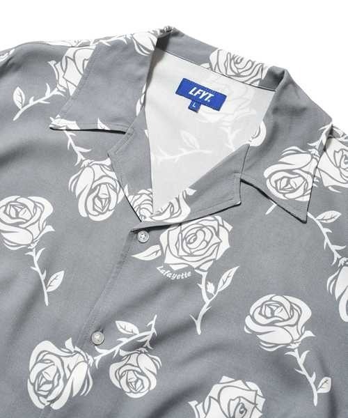 LFYT(エルエフワイティー)の「LFYT ラファイエット【Lafayette】- 半袖Tシャツ【ROSE OPEN COLLAR SHIRT LS260207】(Tシャツ/カットソー・メンズ・ネイビー/ライトブルー/ヘザーグレー・X-LARGE/LARGE/MEDIUM/XX-LARGE)」の4枚目の写真