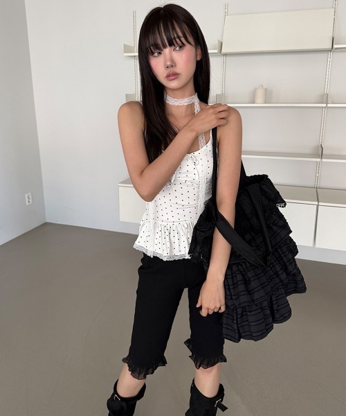 4INT.(フォイント)の「【レースタイ付き】ドット フリル レース キャミソール(キャミソール・レディース・ブラウン/ブラック/ホワイト/グレー・FREE)」の22枚目の写真