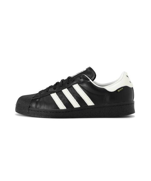 adidas(アディダス)の「adidas Originals(アディダスオリジナルス) SUPERSTAR 82 GTX / スーパースター 82 ゴアテックス KI7820(スニーカー・メンズ・ホワイト/ブラック・24.0cm/27.0cm/23.0cm/28.0cm/25.0cm/26.0cm)」の4枚目の写真