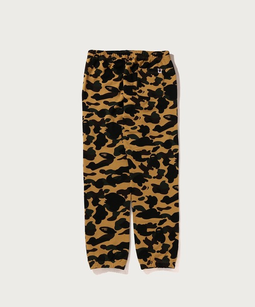 A BATHING APE（アベイシングエイプ）の「1ST CAMO SHARK SWEAT PANTS（スウェットパンツ・メンズ・イエロー/グリーン・SMALL/X-LARGE/MEDIUM/XX-LARGE/LARGE）」の5枚目の写真