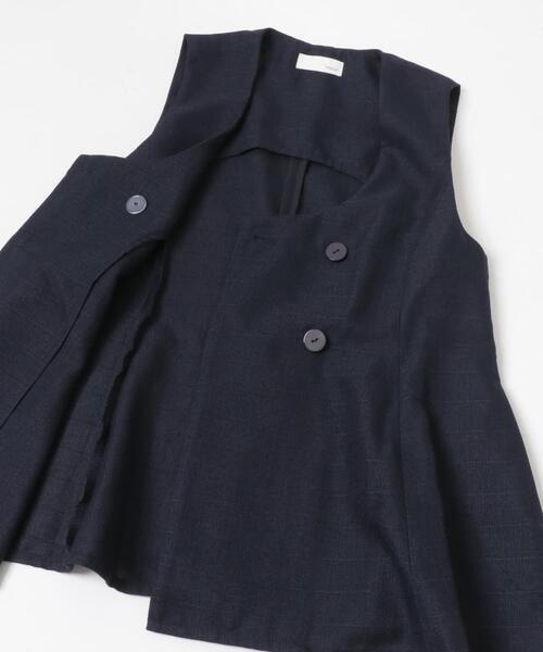 URBAN RESEARCH ROSSO WOMEN(アーバンリサーチ ロッソ)の「Mewl Uネックリネンツイードジレ(ダウンベスト・レディース・オフホワイト/ネイビー・FREE)」の11枚目の写真