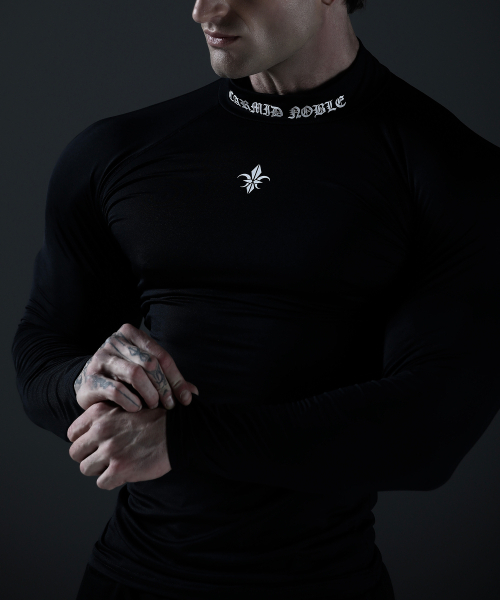 CARMID（カミド）の「コンプレッションモックネックレタリング長袖[ブラック]（Tシャツ/カットソー・メンズ・その他・1/2/3）」の6枚目の写真