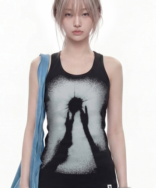 GRAVER（グレーバー）の「[ウーマン]FEARLESS ソリッドマンゴーノースリーブ_2カラー（Tシャツ/カットソー・レディース・ライトグレー/ブラック・ONE SIZE）」の6枚目の写真
